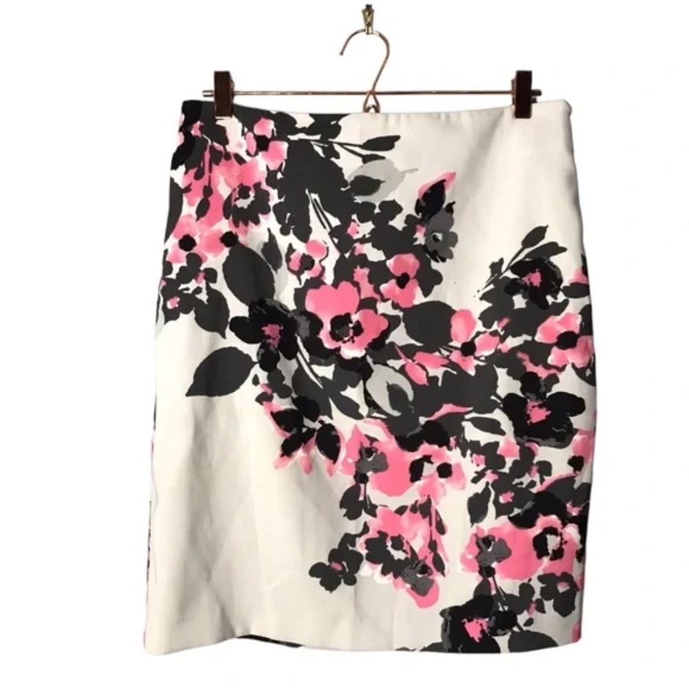 EUC stretch skirt